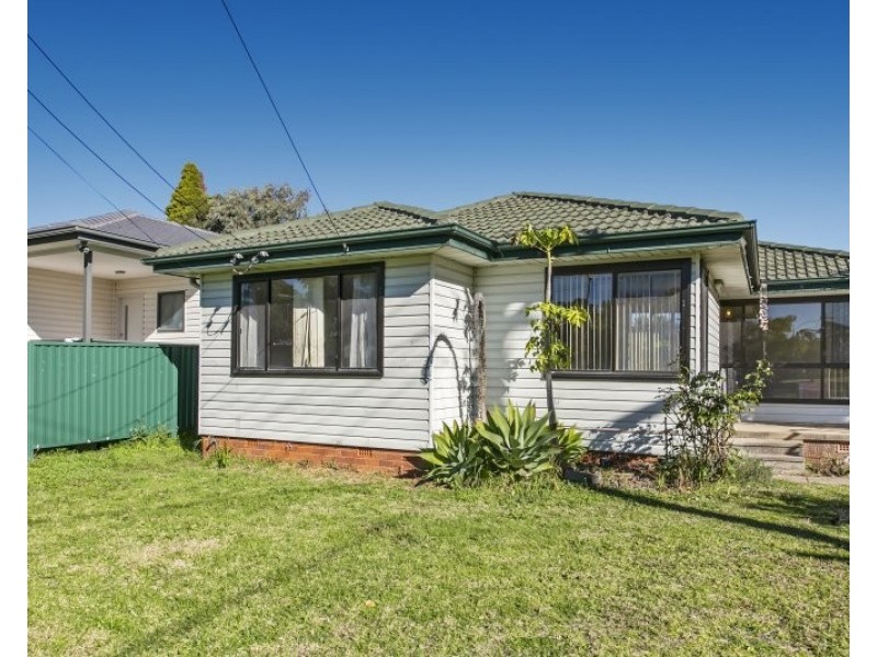 20 Palm St, Girraween NSW 2145