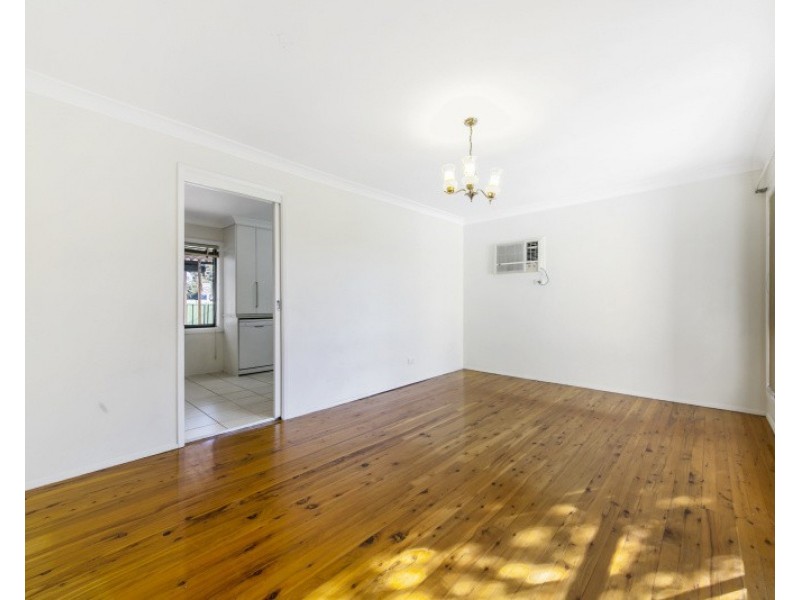 20 Palm St, Girraween NSW 2145