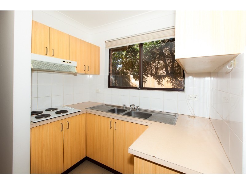 9/211 Hawkesbury Rd, Westmead NSW 2145