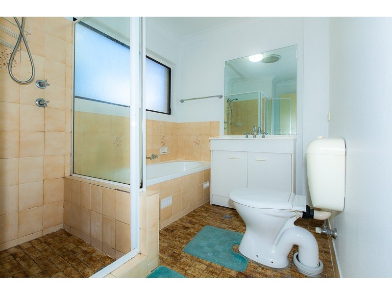 9/211 Hawkesbury Rd, Westmead NSW 2145