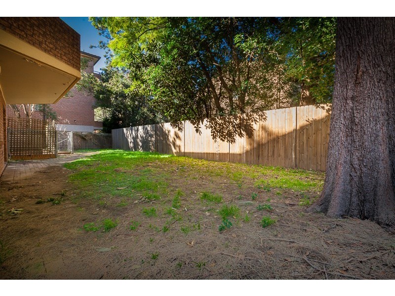 9/211 Hawkesbury Rd, Westmead NSW 2145