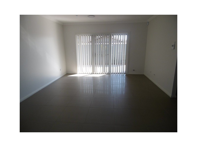 4/68 Magowar Road, Girraween NSW 2145