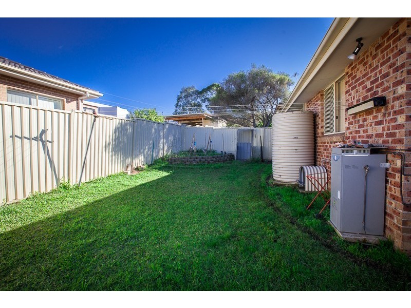 11/5A Binalong Rd, Pendle Hill NSW 2145
