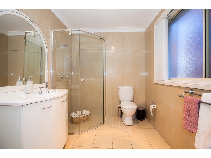 54 Whalans Rd, Greystanes NSW 2145