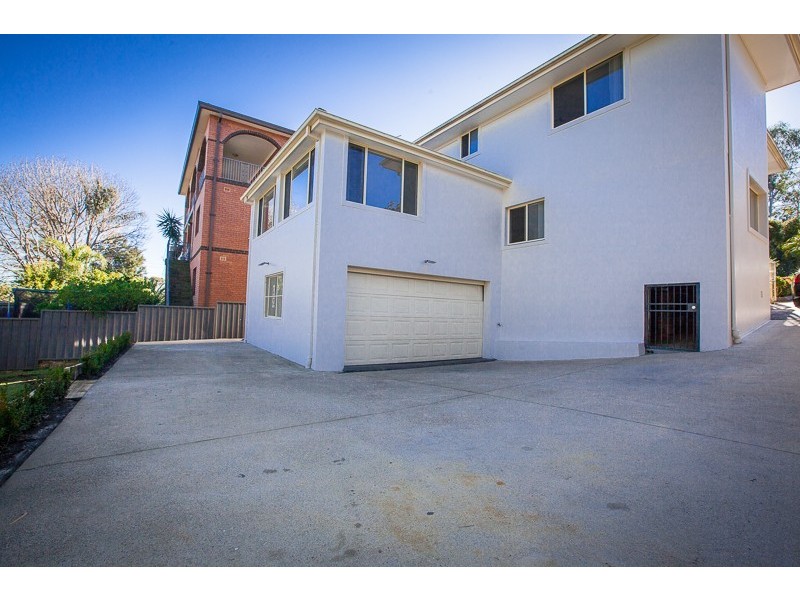 54 Whalans Rd, Greystanes NSW 2145