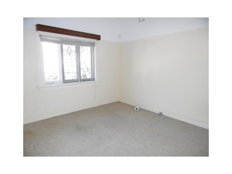 7 Moree Avenue, Westmead NSW 2145