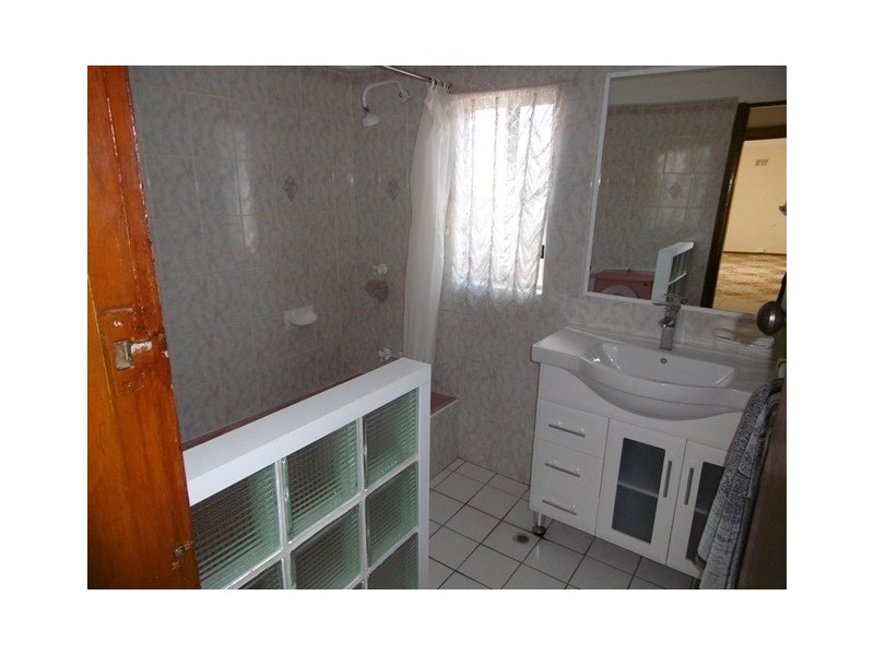 7 Moree Avenue, Westmead NSW 2145