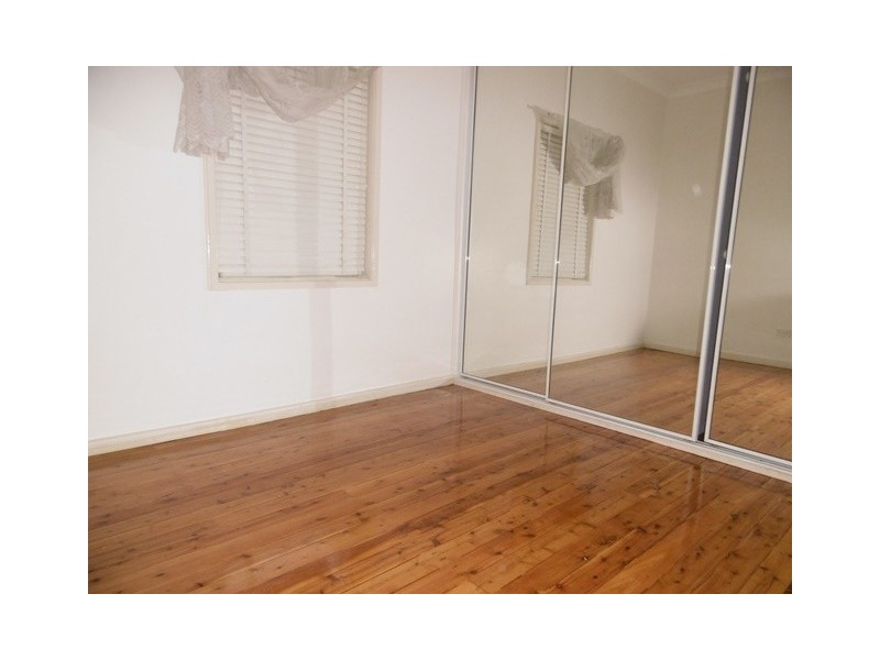 48 Hilltop Road, Merrylands NSW 2160