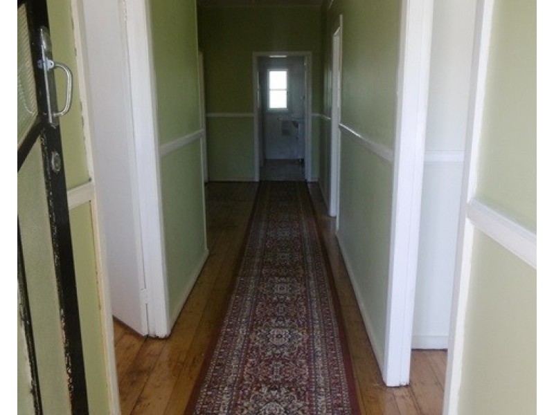 28 John Street, Granville NSW 2142