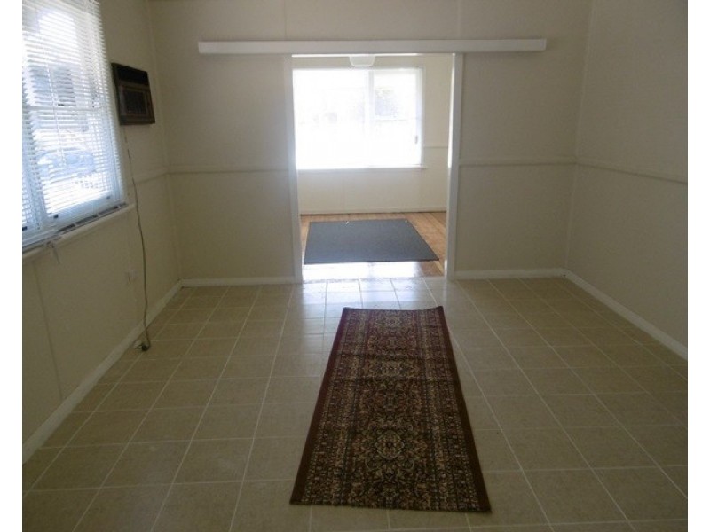 28 John Street, Granville NSW 2142