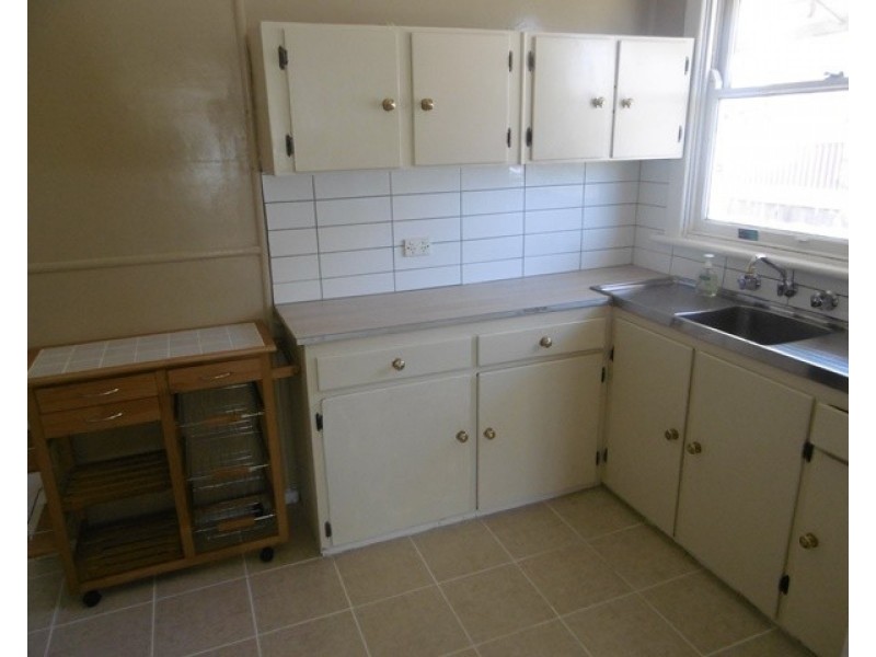 28 John Street, Granville NSW 2142