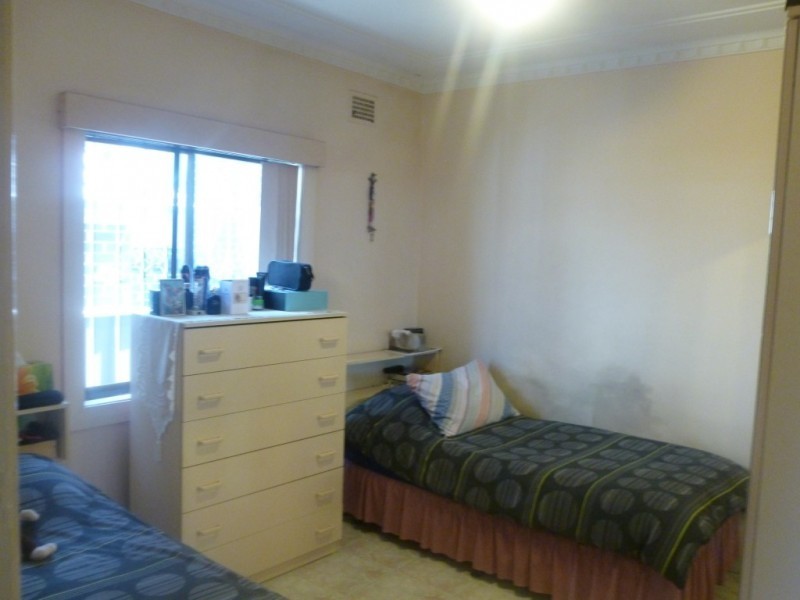 44 Burnett Street, Merrylands NSW 2160