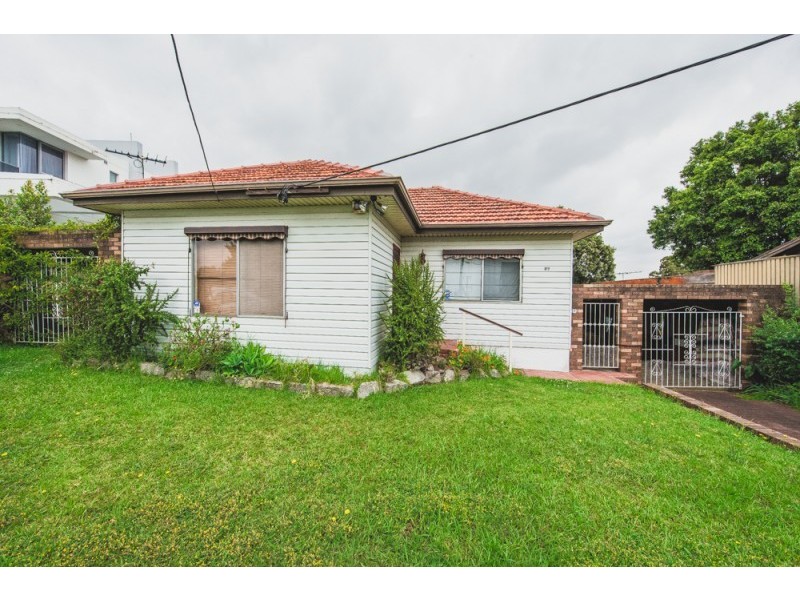 37 Constitution Road, Constitution Hill NSW 2145