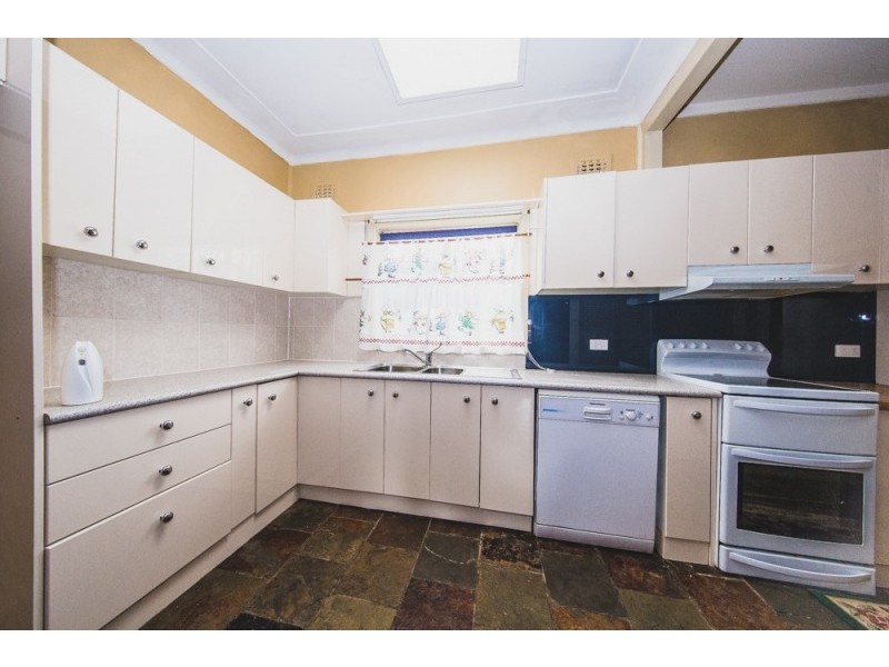 37 Constitution Road, Constitution Hill NSW 2145