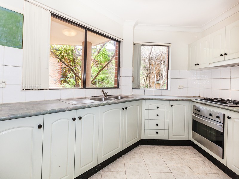 1/62 Fullagar Road, Wentworthville NSW 2145