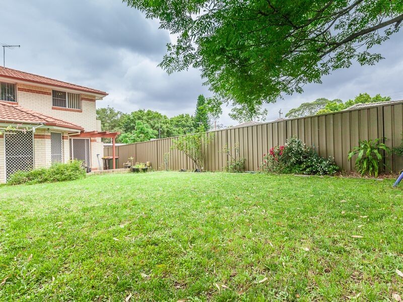 2 Fisher Crescent, Pendle Hill NSW 2145
