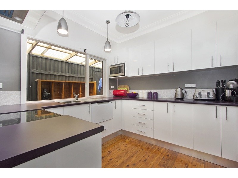 39 Tallawong Avenue, Blacktown NSW 2148