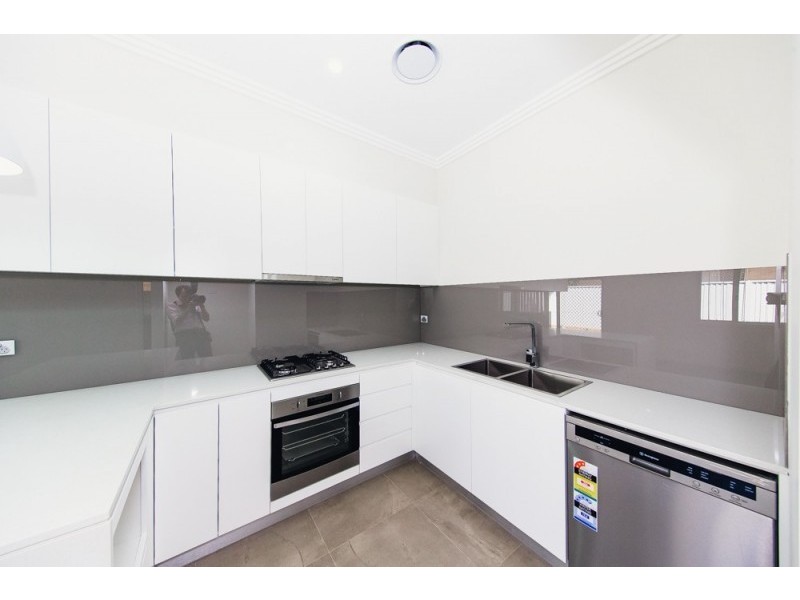 51B Girraween Rd, Girraween NSW 2145