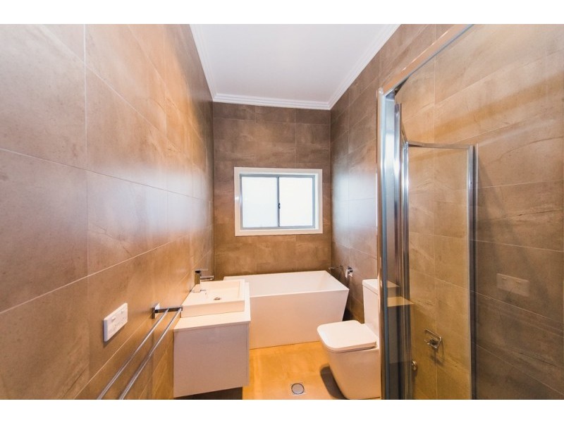 51B Girraween Rd, Girraween NSW 2145