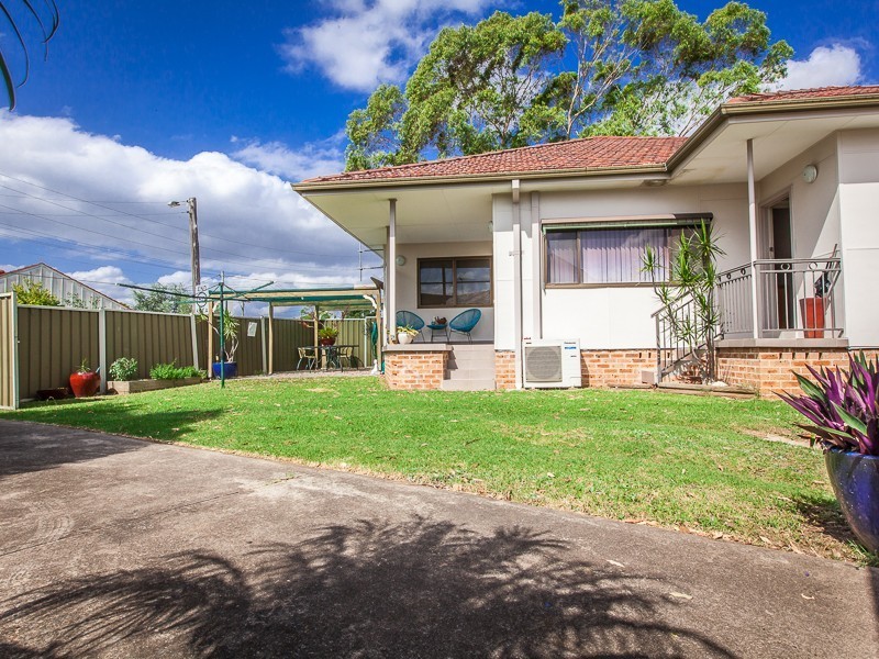 59 Fairfield Rd, Guildford NSW 2161