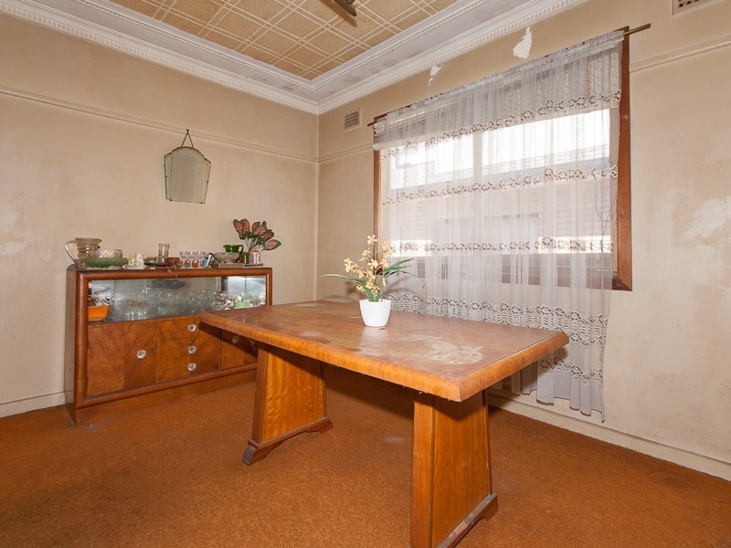 18 Mashman Ave, Wentworthville NSW 2145