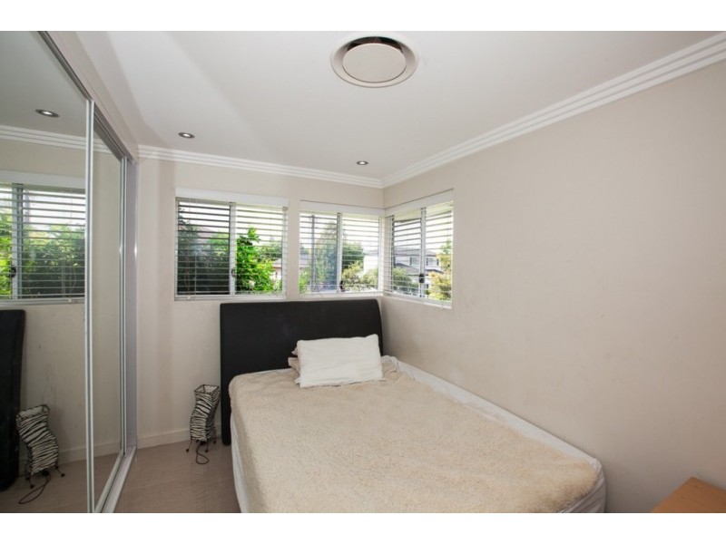 52 Lyle St, Girraween NSW 2145