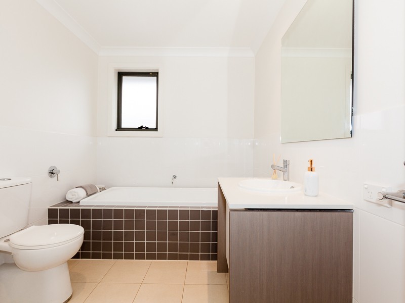 10 Claremont St, Kellyville Ridge NSW 2155