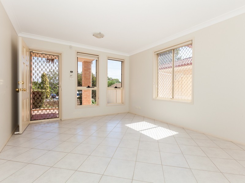 31B Wyena Rd, Pendle Hill NSW 2145