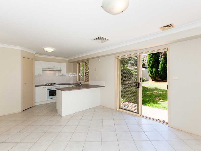 31B Wyena Rd, Pendle Hill NSW 2145