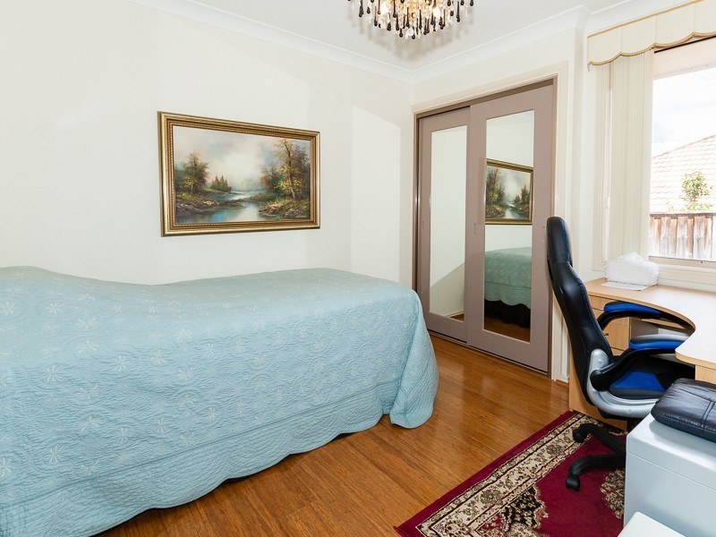 26 Pearce St, Baulkham Hills NSW 2153