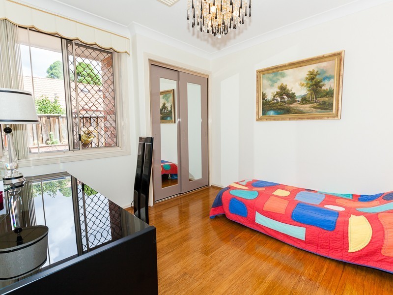 26 Pearce St, Baulkham Hills NSW 2153