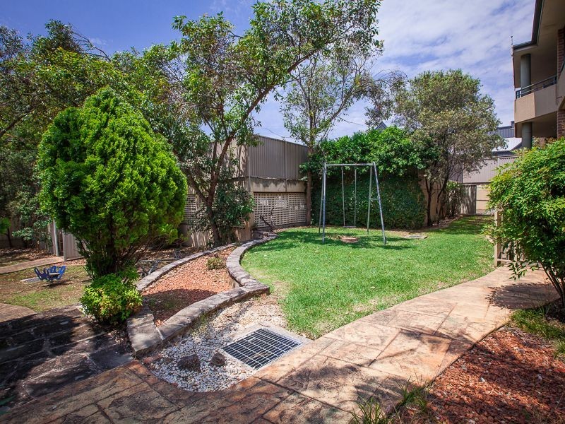 1/62 Fullagar Rd, Wentworthville NSW 2145