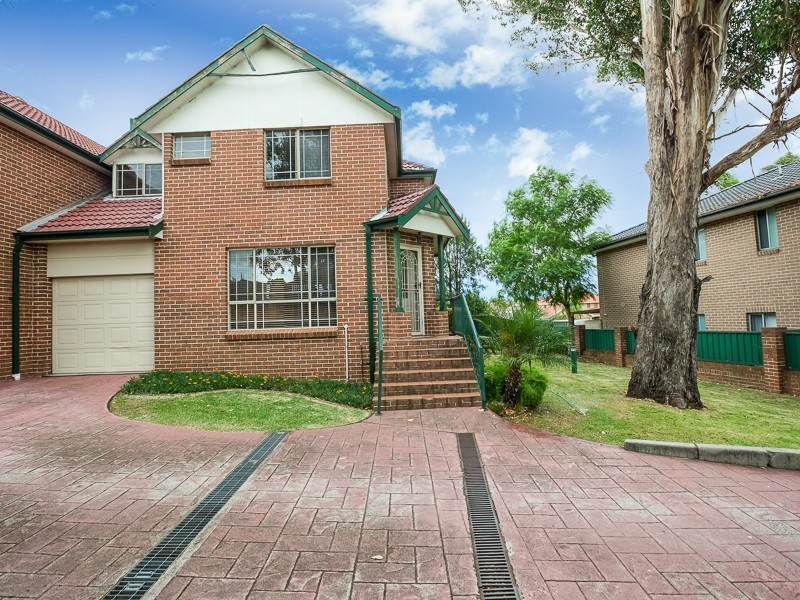 1/62 Adler Parade, Greystanes NSW 2145