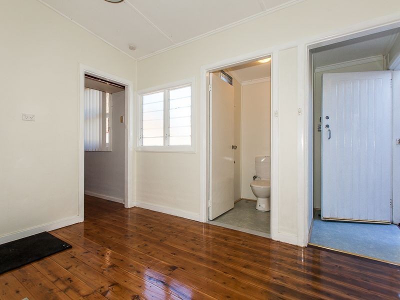 42 Essington Street, Wentworthville NSW 2145