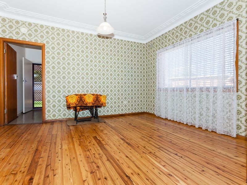 2a Warman Street, Pendle Hill NSW 2145