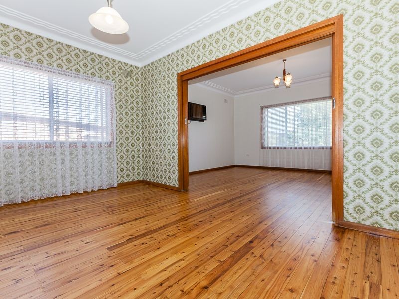 2a Warman Street, Pendle Hill NSW 2145