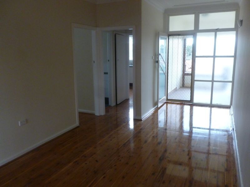 1/58 Pendle Way, Pendle Hill NSW 2145