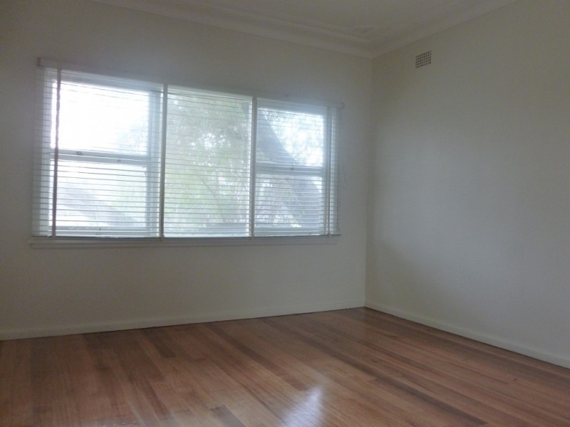 83 Bungaree Road, Toongabbie NSW 2146