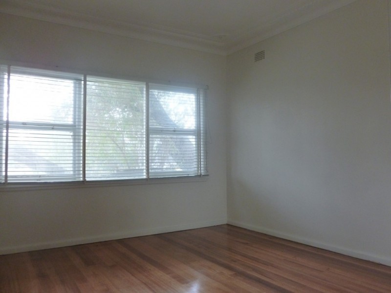 83 Bungaree Road, Toongabbie NSW 2146