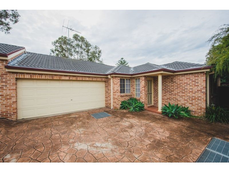 4/75 Girraween Road, Girraween NSW 2145