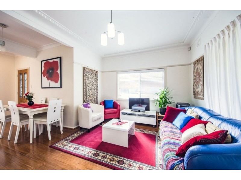 9 Hopkins Street, Wentworthville NSW 2145