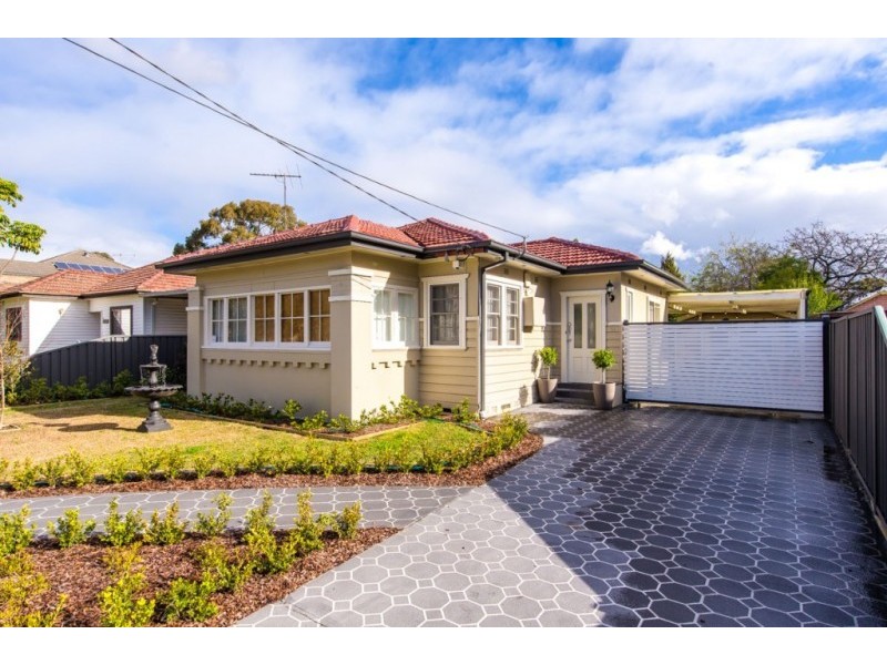 51 Mayfield Street, Wentworthville NSW 2145