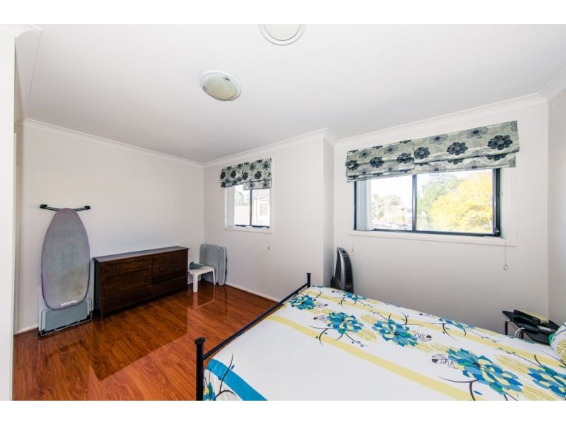 2/18 Girraween Road, Girraween NSW 2145