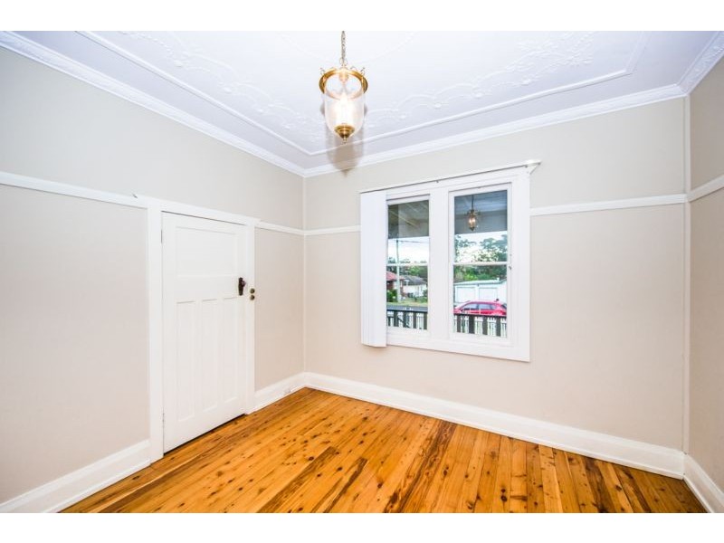 35 Wyena Road, Pendle Hill NSW 2145