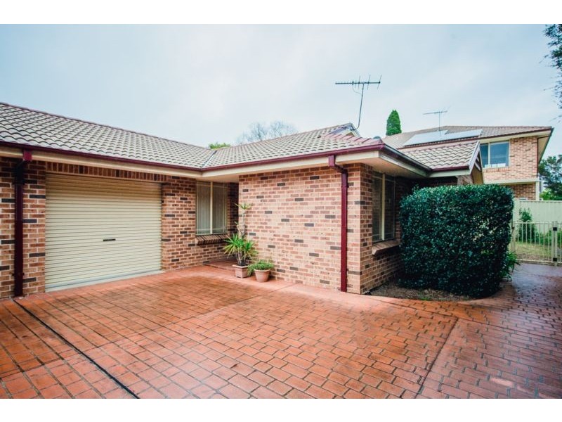 3/7 Rhonda Street, Pendle Hill NSW 2145
