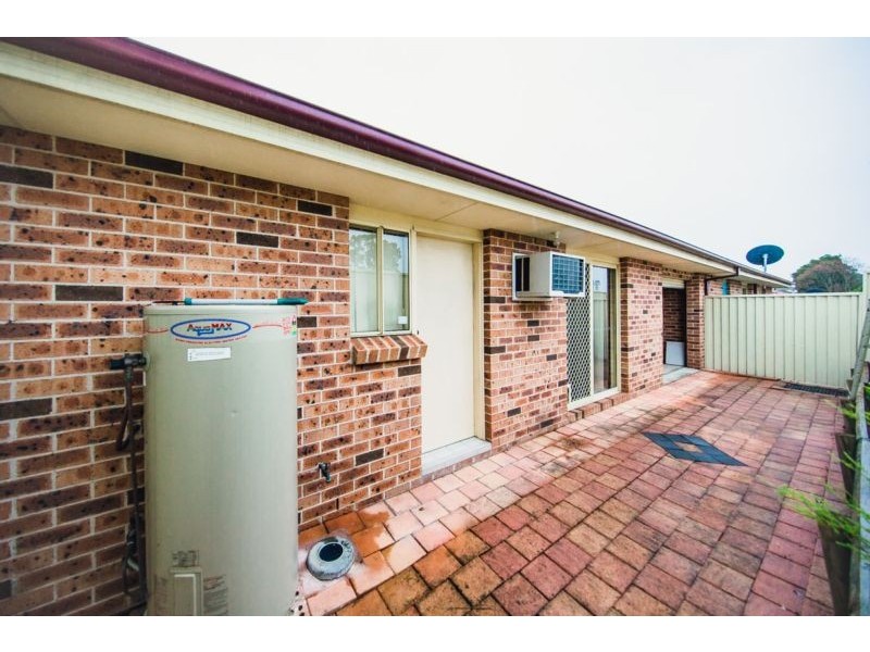 3/7 Rhonda Street, Pendle Hill NSW 2145