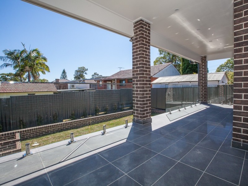 62B Oramzi Road, Girraween NSW 2145