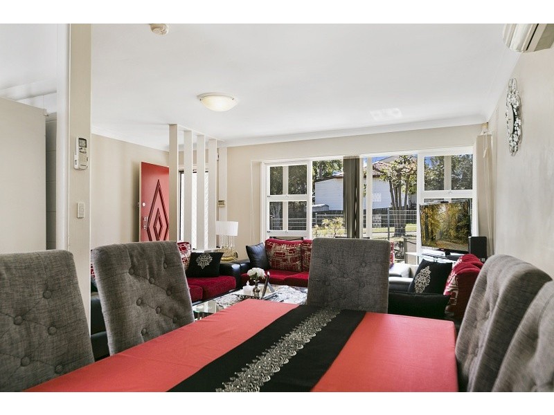 18 Jones Street, Pendle Hill NSW 2145