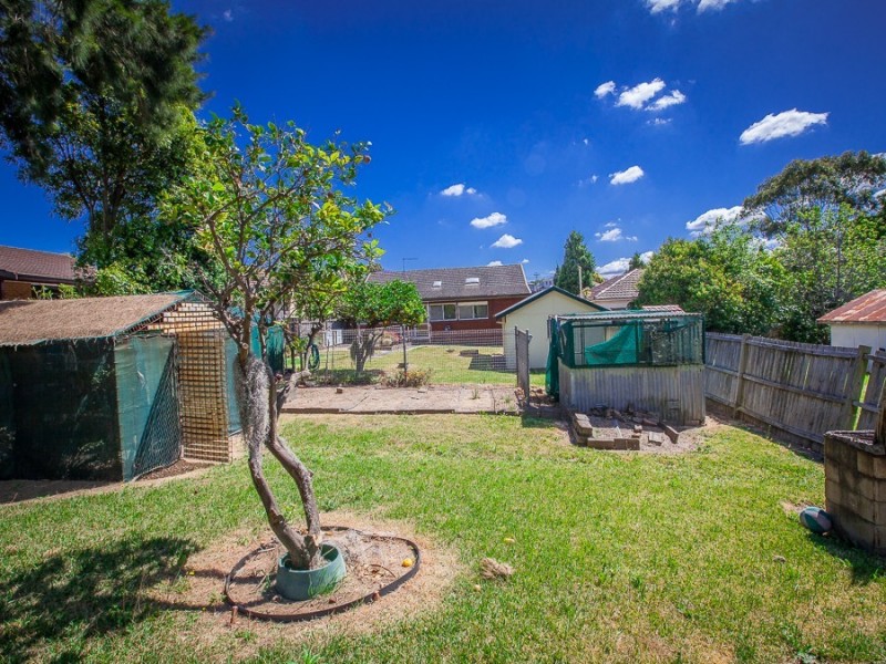 50 Frederick Street, Pendle Hill NSW 2145