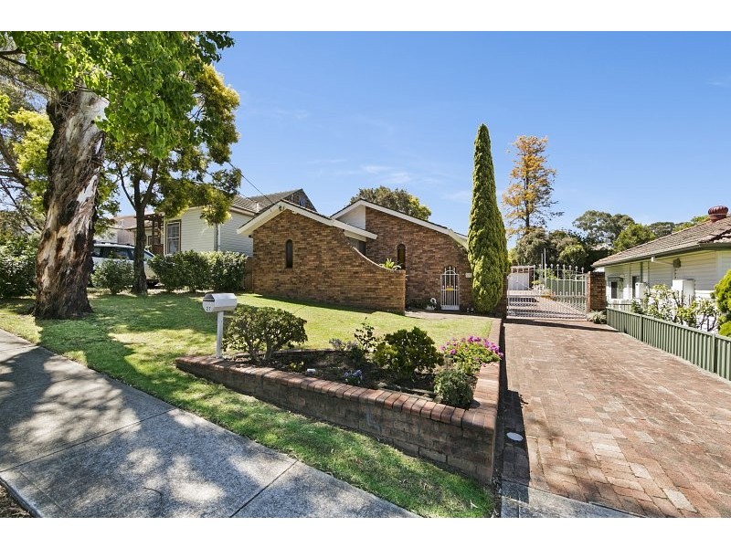 27 Arnett Street, Pendle Hill NSW 2145